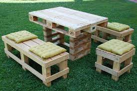 1001 modeles de table de jardin en palette a faire soi meme palette jardin meubles de patio palette meuble jardin palette