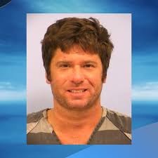 Man with court order to stay away from Taylor Swift wanted after COTA  concert