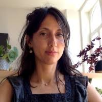 Caroline Blain Email & Phone Number