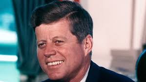 Assassinat de John F. Kennedy : un ex-agent du Secret Service assure que le  tireur n'a pas agi seul