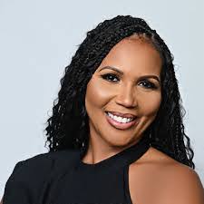 Barbara Doles's Instagram, Twitter & Facebook