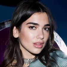Dua lipa was the big winner at the attitude awards 2020 on tuesday (01.11.20). Dua Lipa Bio Net Worth Height Famous Births Deaths