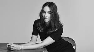 Troian bellisario, daughter of producers donald p. Troian Bellisario On Feed Pretty Little Liars Female Directors Variety
