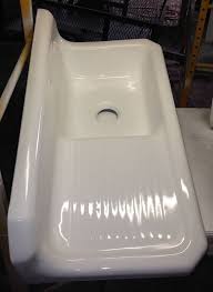 cast iron farmhouse sink