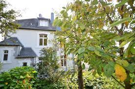 2 häuser zum kauf in diez auf immobilo.de ✓ egal ob reihenhaus, einfamilienhaus oder stadtvilla ✓ mit immobilo.de das traumhaus finden und kaufen! Haus Zum Verkauf 65582 Diez Mapio Net