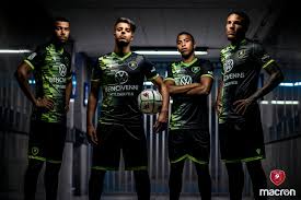 La pagina reggina su flashscore.it offre il livescore, i risultati, le classifiche e i dettagli delle partite (marcatori, cartellini rossi aiuto: Reggina Calcio Freestyle Per Svelare La Terza Maglia E Nero Verde Reggionelpallone