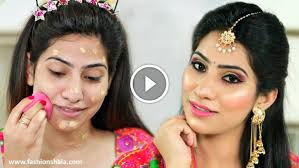 For this hairstyle, first, brush your hair properly. Navratri Garba Special Makeup Tutorial For Beginners Kurti Blouse