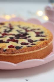 Tarte Legere Aux Fruits Rouges Et Noix De Coco Recette Recette Dessert Leger Recette Dessert