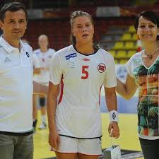 Norges håndballforbunds offisielle nettside med bl.a. Uzivatel Stabaek Elite Na Twitteru Josefine Intelhus Og Lk 98 Tapte Mot Ungarn I Dag Josefine Fikk Bb Prisen Norge Spiller Mot Danmark Pa Sondag Http T Co 0cvrhu8fnm