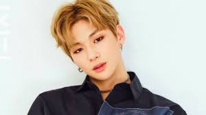 The song samples the synthesizer riff from enya's song boadicea. Davichi S Music Video To Feature Wanna One S Kang Daniel