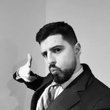 Kad vidin ovu ikonsku tučnjavu odma bi se i ja uključia, makar dobia po  nosu. Ma kakvi Seagal, Van Damme i Chuck Norris, ode bi i Bog uzea jaketu  uz pozdrav; "Iden