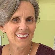 Ellen Golden's Instagram, Twitter & Facebook