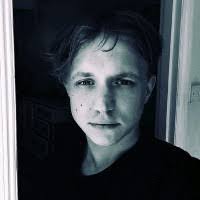 Oliver Landeros's Instagram, Twitter & Facebook