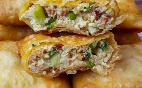 Kornet dibuat dari daging giling sapi (bagian sandung lamur) yang diawetkan dalam air garam lalu direbus. Mudah Dibuat Ini Resep Martabak Tahu Kornet Untuk Buka Puasa Okezone Lifestyle