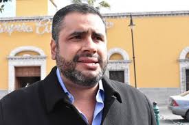 Sufre accidente automovilístico Alfredo "El Caballo" Lozoya en la carretera  Chihuahua a Durango