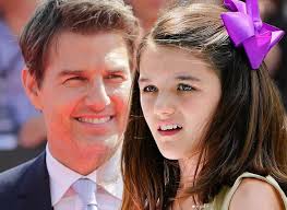 Lammers begon zijn carrière op het strabrecht college te geldrop. Tom Cruise Wil Dochter Suri 12 Pas Weer Zien Als Ze Zich Bekeert Show Gelderlander Nl