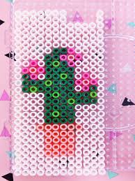 Mit unseren inspirationen und diy anleitungen rund um das kaktus kostüm ist die passende variante sicher auch für dich dabei! Handyhullen Mit Bugelperlen Gestalten Einfache Diy Idee Zum Selbermachen Kleinliebchen