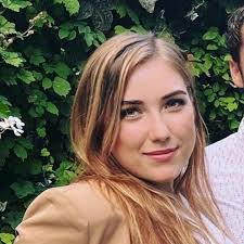 Casey Nettles's Instagram, Twitter & Facebook