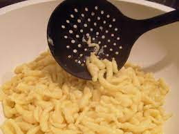 Selbstgemachte Spatzle Rezept Mit Bild Kochbar De