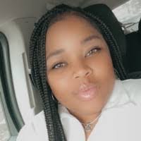 Lisa Shavers's Instagram, Twitter & Facebook