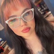 Are there apartments available in Walker county with at least two beds?