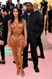 The met gala has a special place in the pair's romantic history: Kanye West Was Not The Biggest Fan Of Kim Kardashian S Met Gala 2019 Look Found Kuwtk Star S Dress Too Sexy Pinkvilla