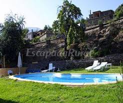 Espectacular alpujarra casa rural de ensueño rodeada por varios castaños situada arriba del río y justo delante está el famoso puente rom. Cortijo Catifalarga La Alpujarra Casa Rural En Capileira Granada