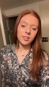 Keri Roberson's Instagram, Twitter & Facebook