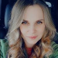 Janet Lafrance's Instagram, Twitter & Facebook