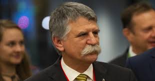 Hľadanie pomeru k Maďarsku