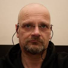 Sarah Bjørgan flyttet i fjor fra venner og familie i Vestfold. I Moss har  vennskapene latt vente på seg.