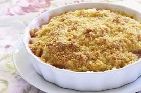 Recette Crumble A La Rhubarbe Maison En Video Recette Recette Crumble Crumble Rhubarbe Ananas Au Four