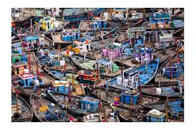 Sassoon Docks in Mumbai, India, is a hub of fishing activity, and many fishing boats are based there. The fishing boats used in Sassoon Docks come in various sizes, shapes, and types,