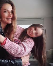 La animadora vivió un lamentable problema cuando. Carola De Moras Celebro Cumpleanos De Su Hija Mila Con Tiernas Fotos Evidencio Lo Grande Que Esta Tv Y Espectaculo Biobiochile