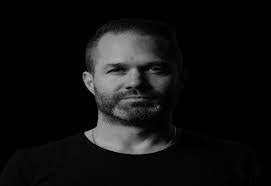 Martin Graff's Instagram, Twitter & Facebook