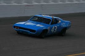 It was his first win since sitting out most of the season because of nascar's ban on the notable: Richard Petty 1971 Plymouth Roadrunner Nascar Race Cars Cool Old Cars Enterprise Car