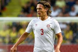 View the player profile of southampton defender jannik vestergaard, including statistics and photos, on the official website of the premier league. Wie 1992 Dane Jannik Vestergaard Setzt Auf Burger Und Bier Goal Com