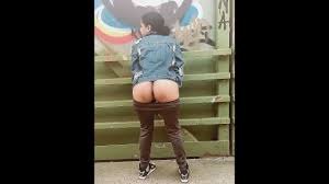 NEW YORK CITY MANHATTAN PUBLIC SOLO FEMALE NAKED COSPLAY WALKING OUTSIDE