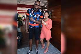 Usain bolt and his girlfriend kasi bennett revealed they recently welcomed twins. Smubof Iywqkqm