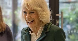 Queen hears reference to 'happy and unhappy families' during Garden Museum  visit