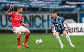 Confira as escalações de internacional x grêmio! Internacional X Gremio Ao Vivo Onde Assistir Ao Classico Na Tv E Online Noticias Da Tv