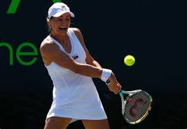 Monica niculescu / stiri monica niculescu. Monica Niculescu Iubit Foto Simona Halep A Revenit In Sala De ForÅ£Äƒ Tenis Monica Niculescu A MenÈ›ionat CÄƒ Idolii Ei Sunt Martina Higins È™i Andre Agassi Asim Man