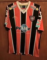 Chacarita Juniors Home Football Shirt 2013 Sponsored By Pelme