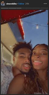 Simone biles and jonathan owens, a houston texans safety, made their romance instagram official in august 2020. Simone Biles Is Happily In Love With New Boyfriend Jonathan Owens See Their Cozy Pic