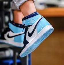 Nike Air Max 2 White Red Gold Jordan 1 Outfit Women Ideas Of Jordan 1 Outfit Women Jordanoutfit Womenjord In 2020 Air Jordans Sneakers Fashion Nike Fashion Shoes