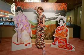 How to enjoy Japan's ultimate entertainment! Kabuki Experience for  Foreigners