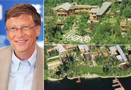 15 Off 45insane Celebrity Houses These Celebs Said Goodbye To Home Loans And Mortgage Who S Paying 400k A Year Fo Celebrity Houses Celebrity Mansions Mansions