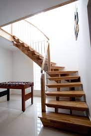 Therefore, it will be beautiful to add a tint of green color when designing a modern staircase. Awesome Modern Simple Staircase Design Ideas With Varnished Wooden Tread And Stringer Beam Without Riser Al Stairs Design Modern Staircase Design Modern Stairs