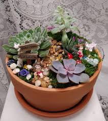 Fairy gardening is an awesome hobby! Table Top Fairy Garden In Belfair Wa Maddy S Old Town Flowers