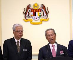 Malaysian prime minister muhyiddin yassin has faced calls to resign from the opposition and the biggest bloc in the ruling coalition, after a rare rebuke by the king over the government's handling of emergency ordinances. Malaysia Top Lawyer Says Pm Still In Power After Ally Quits The Mainichi